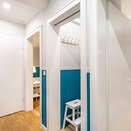 Im Torwaerterhaeuschen