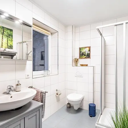 Im Torwaerterhaeuschen