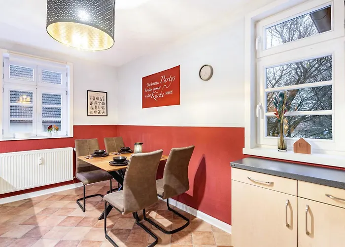 Apartment Im Torwärterhäuschen